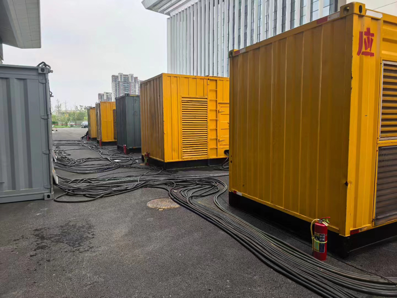 岳阳不同季节柴油发电机组保养有哪些注意事项?