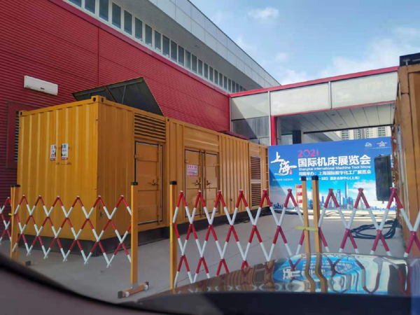岳阳出租发电机-柴油发电机和汽油发电机哪个更好一些？