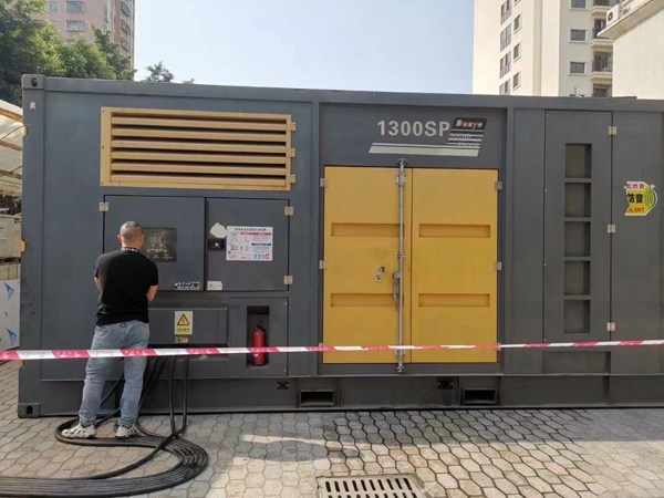 岳阳500KW发电机组冬季应该配多大的启动电瓶？
