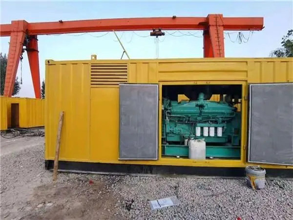 岳阳冬季低温环境下，500KW发电机组应该选择什么类型的启动电瓶？