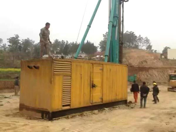 岳阳如何判断水冷式机油散热器密封件是否需要更换？